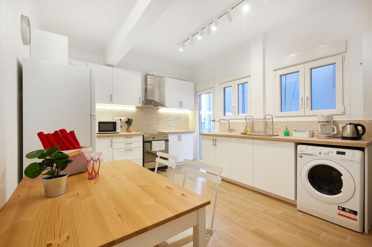 Chloe Boutique Apartments Nikis Atene Esterno foto